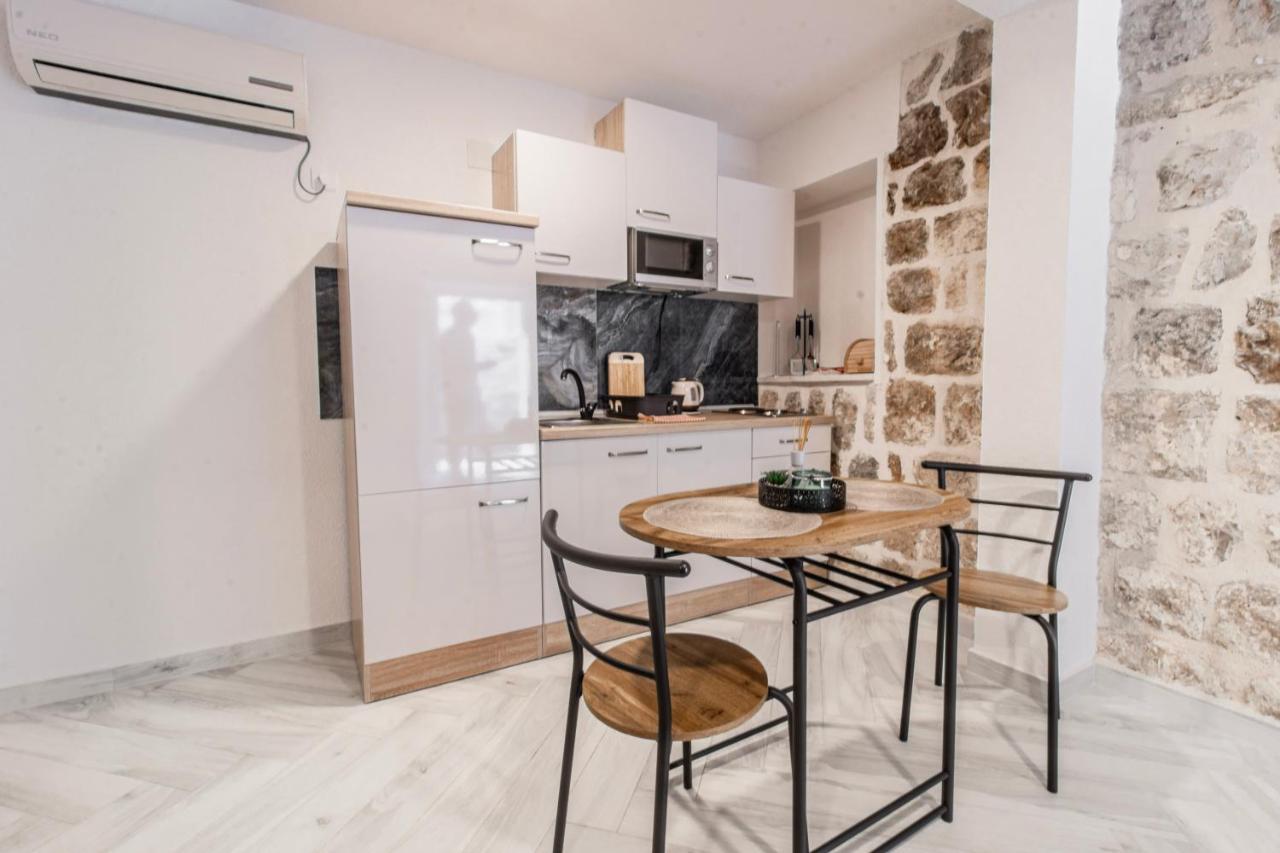 Apartments Florian Лопуд Экстерьер фото