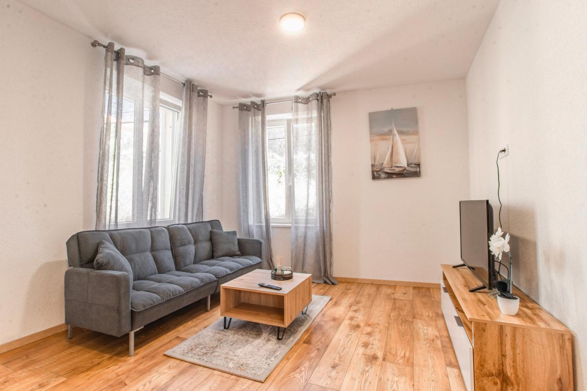 Apartments Florian Лопуд Экстерьер фото